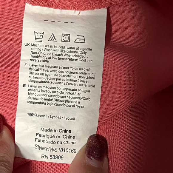 H Halston Womens Off Shoulder Peachy Top Size M, 100% Lyocell - Picture 6 of 8